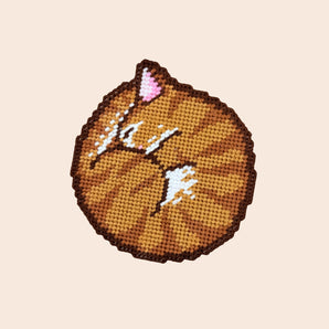 Cozy Cat Large Coaster DIY Canvas Kit - Chestnut