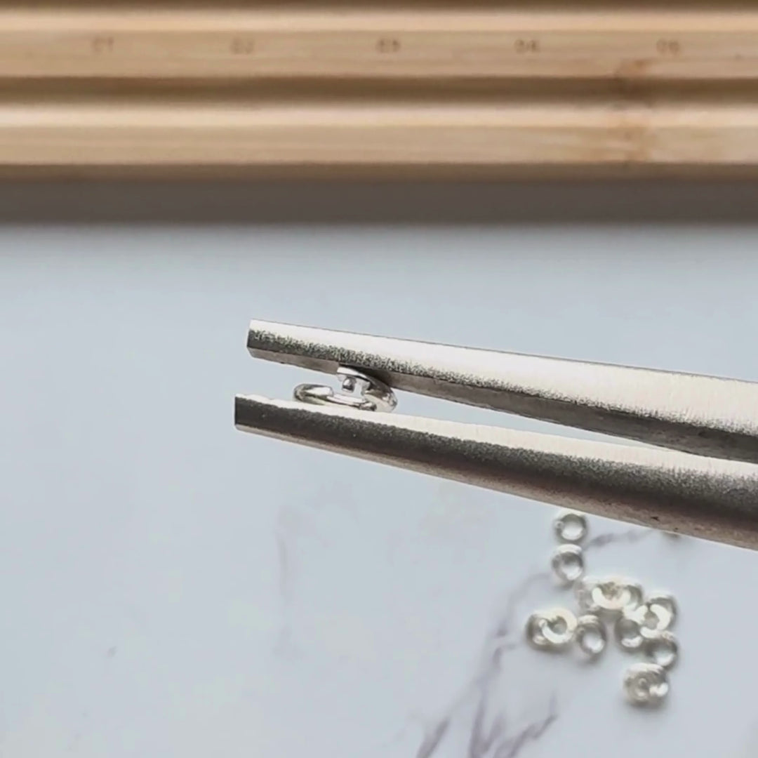 Double Lock Jump Rings, 7mm, Solid silver plated brass, Sold as 20 pieces.